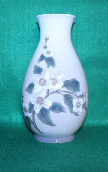 Vase med Blomstermotiv 