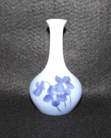 Vase med motiv af blomster