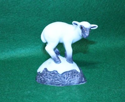 Royal Copenhagen årsfigur 2023. Lam