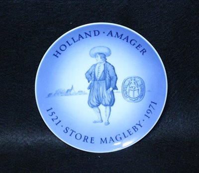 Royal Copenhagen platte, Stor Magleby - Holland Amager 1521-1971.