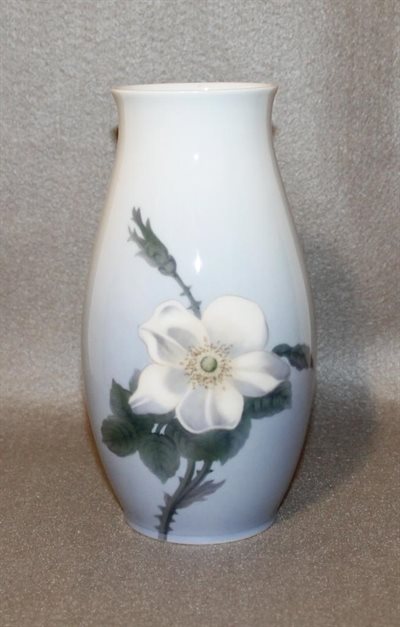 Vase med blomstermotiv