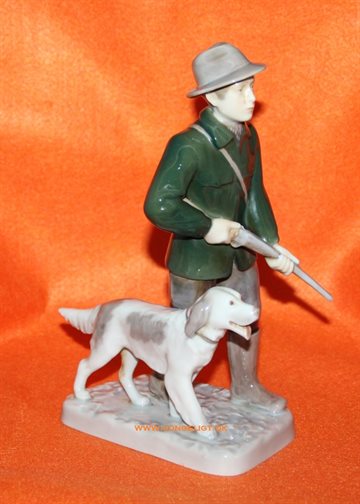 Jæger med hund