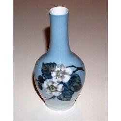 Lille vase med blomster       ( Solgt )