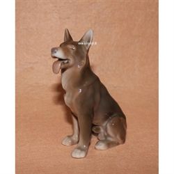 Siddende Schæferhund